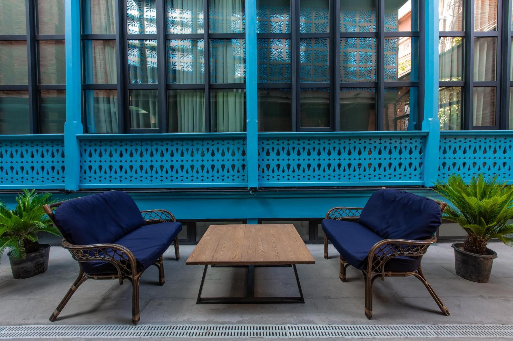 Royal Inn Tbilisi Buitenkant foto