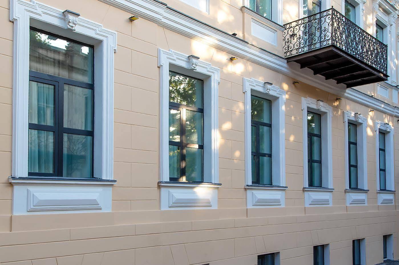 Royal Inn Tbilisi Buitenkant foto