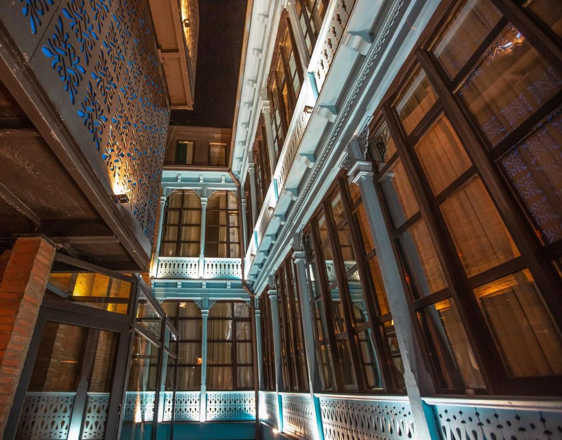 Royal Inn Tbilisi Buitenkant foto